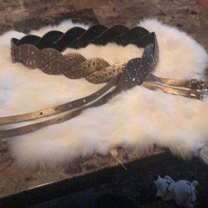 41 inch copper/silver belt. Brand new -never worn